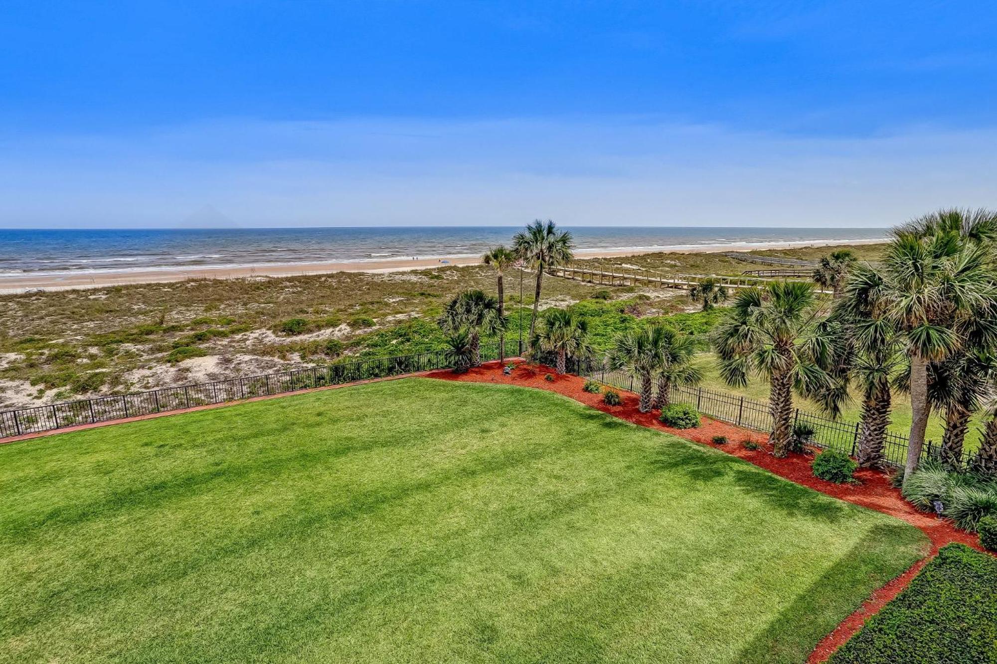 Atlantis Oceanview Condo شاطئ فينماندينا المظهر الخارجي الصورة